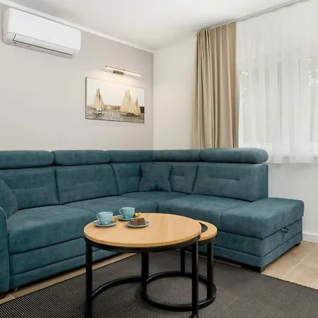 Apartament House Kurnik - Garden, Grill & Relax By Renters Kołczewo