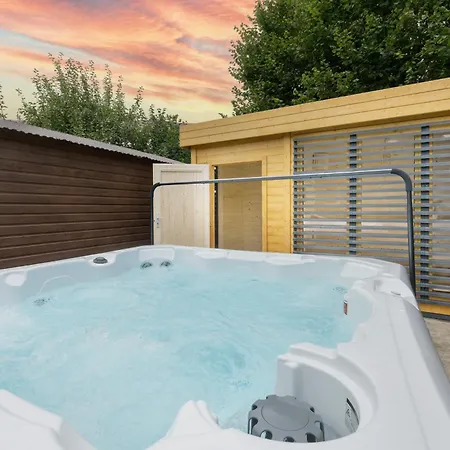 House Kurnik - Garden, Grill & Relax By Renters Apartament